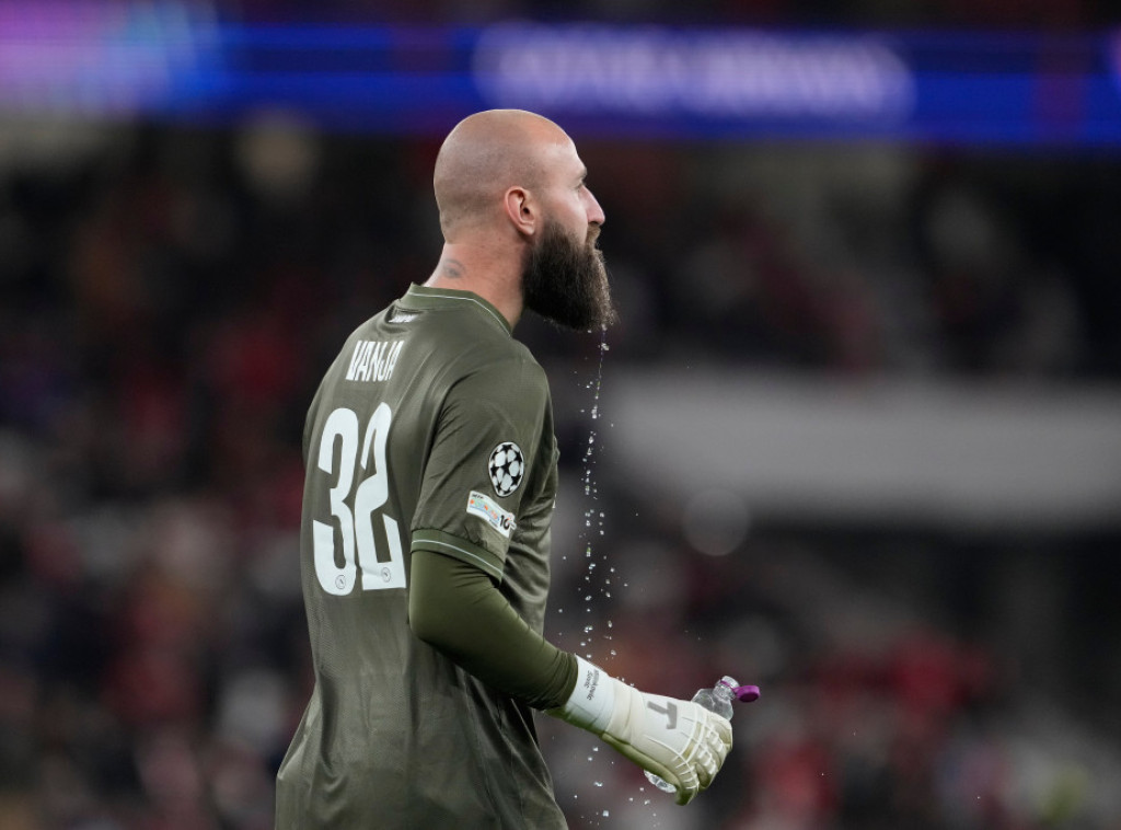 Golman Napolija Vanja Milinković-Savić zbog povrede propušta meč protiv Čelsija u LŠ