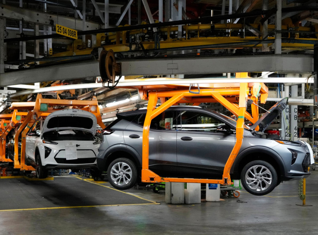 Dženeral motors nadmašio očekivanja kvartalnog profita, najavio uspešnu 2026.