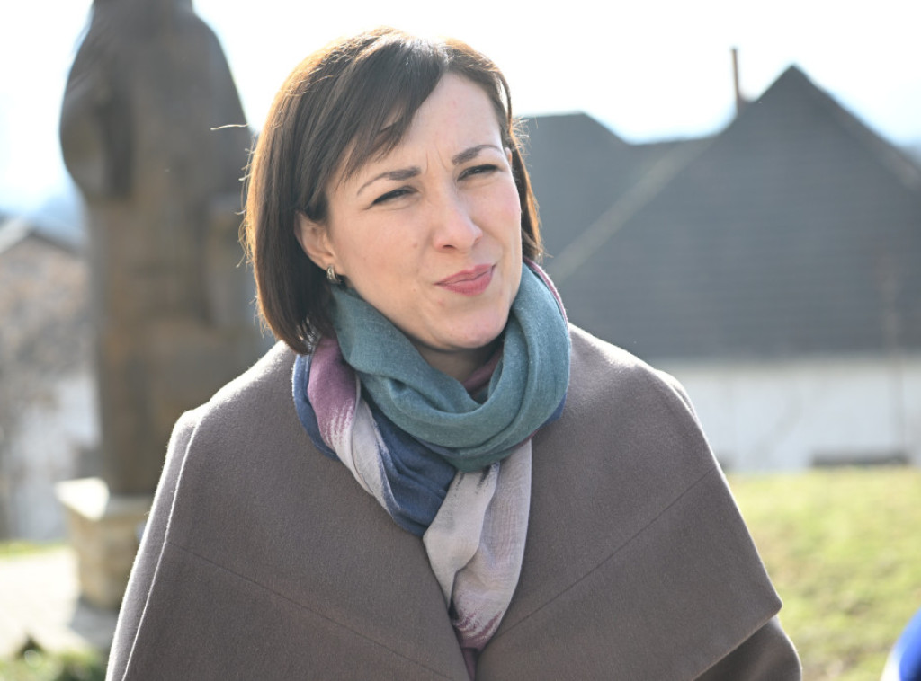 Milena Turk: Posle dva veka OŠ "Dobrica Ćosić" dobila novi izgled i prvi put fiskulturnu salu