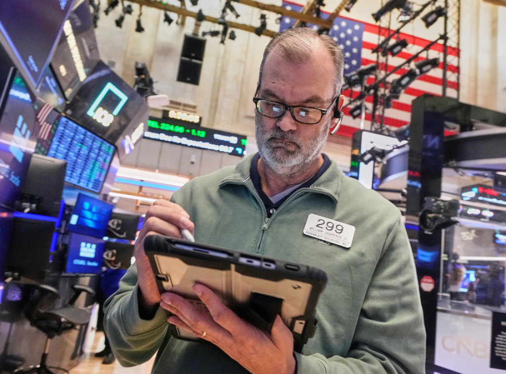 Mešoviti rezultati američkih akcija u iščekivanju kvartalnih izveštaja i odluke FED-a