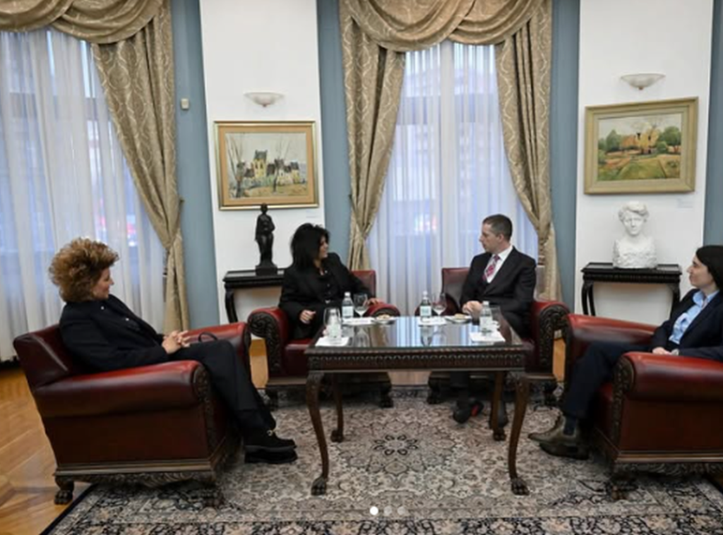 Ministar Đurić ugostio izraelsku pevačicu Jasmin Levi, koja je i srpska državljanka