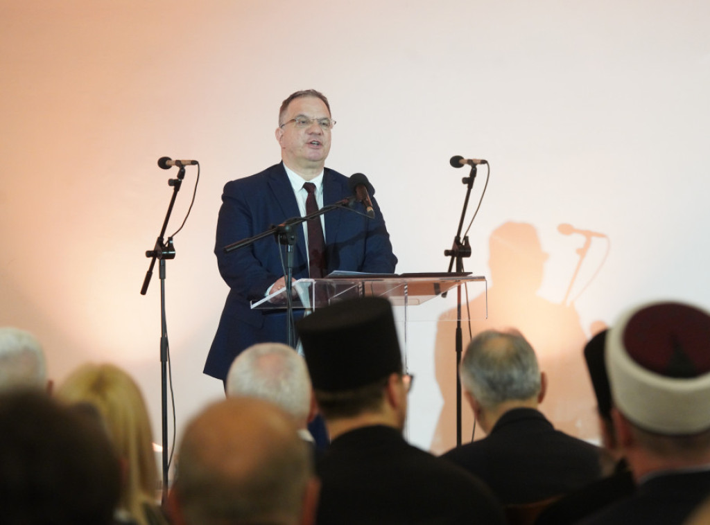 Dejan Vuk Stanković na Svetosavskoj akademiji: Srbija izdržala još jednu krizu u prosveti