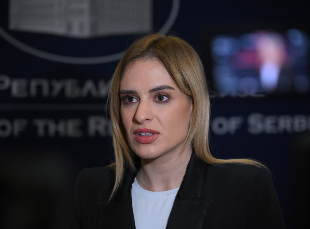 Milica Đurđević Stamenkovski: Crkva nije politički subjekt, ne zloupotrebljavati verske simbole