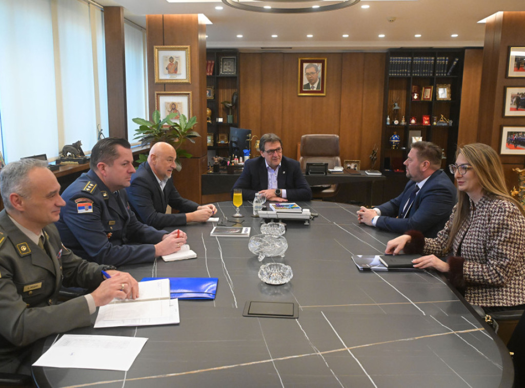 Sastanak ministra Gašića sa predstavnicima kompanije "14. oktobar"