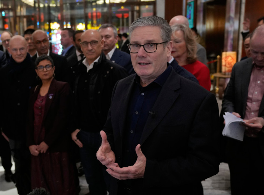 Starmer započeo posetu Kini obraćanjem poslovnim liderima