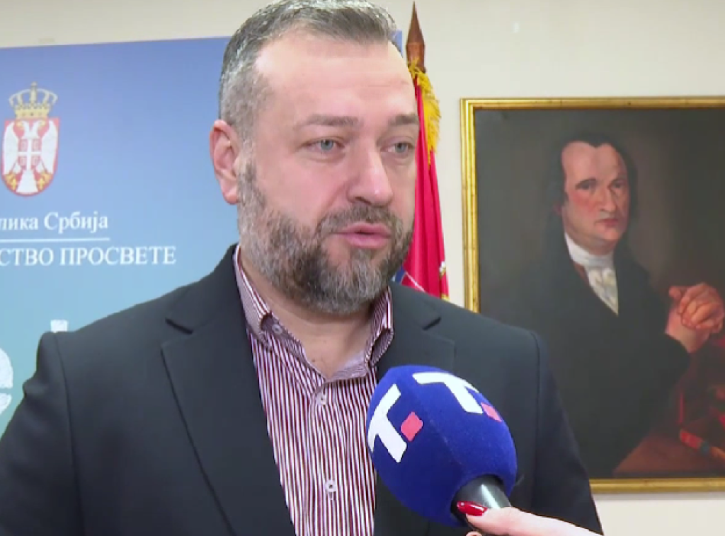 Danas rok za osmake za promenu predmeta koji polažu kao treći na završnom ispitu