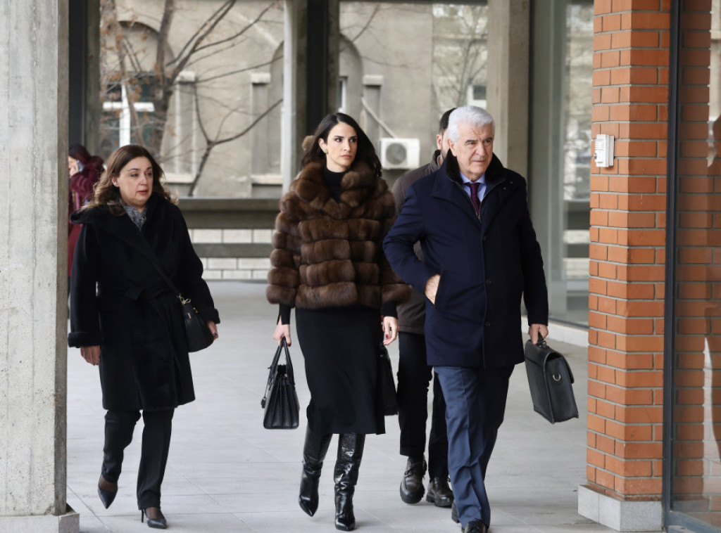 Isključena javnost sa suđenja Kecmanovićima