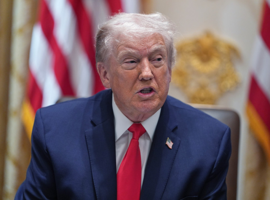 Tramp najavio otvaranje vazdušnog prostora iznad Venecuele za komercijalne letove