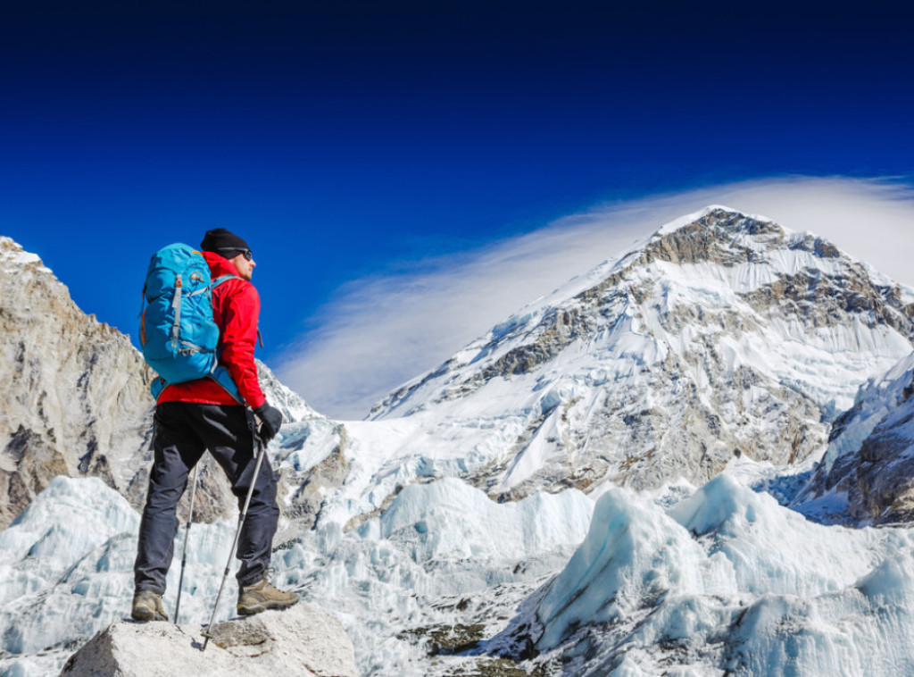Visokogorac Milosavljević: Vrhunac karijere uspon na Mont Everest, trenutak pun emocija