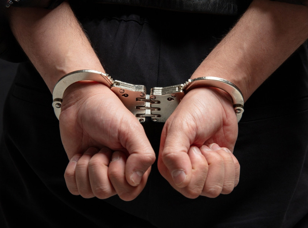 Policija u Novom Sadu uhapsila osumnjičenog da je opljačkao kuću i udario vlasnika