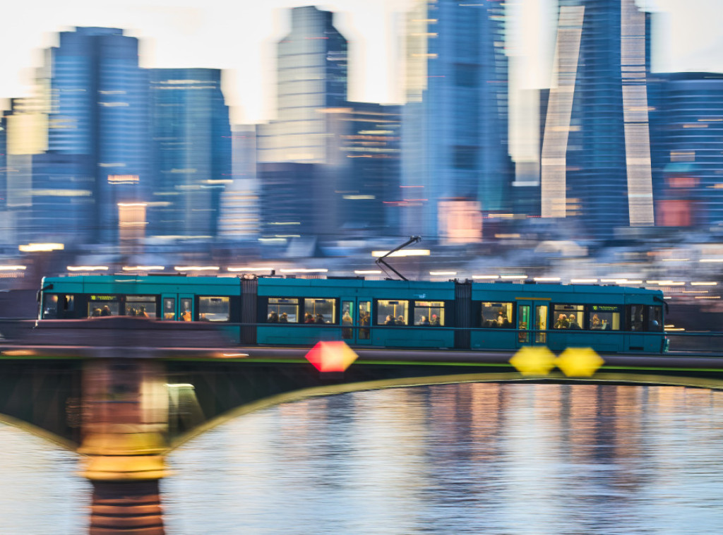 Rojters: Štrajk u Nemačkoj preti da parališe prigradski prevoz u ponedeljak