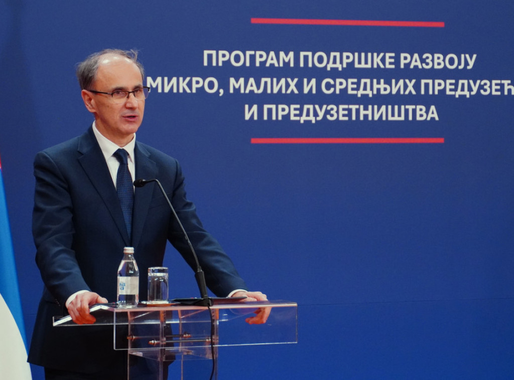 Premijer Macut: Iz budžeta 50 miliona dinara, podrška mladim preduzetnicima da ostanu gde su rođeni