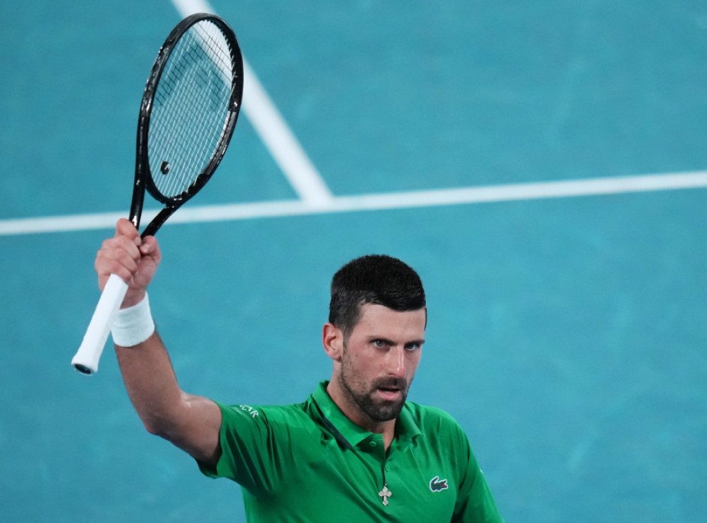 Djokovic through to Australian Open final