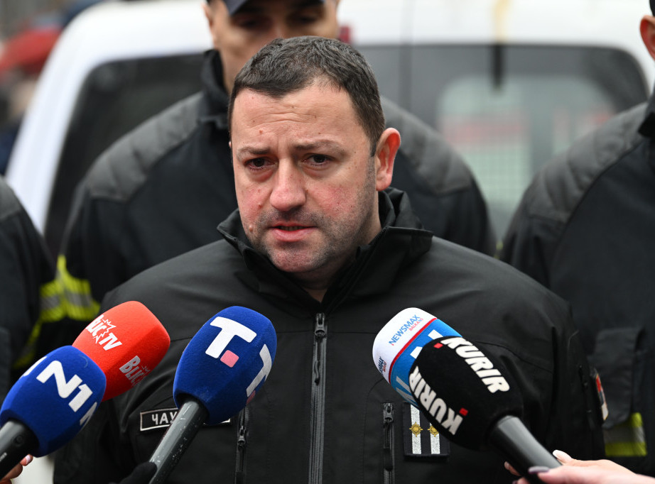 Luka Čaušić: Obrušio se napušteni dvospratni objekat, za sada nema stradalih ni povređenih