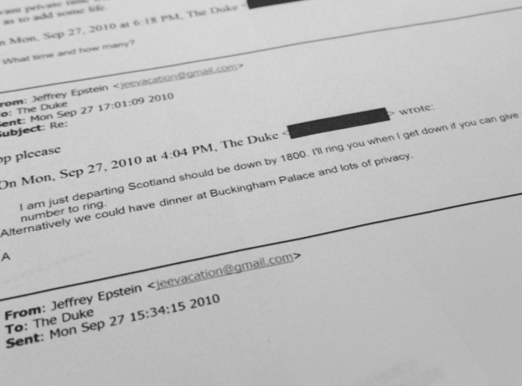 Njujork tajms: Poslednji i najveći paket dokumenata o Epstinu doneo nove uvide o njegovim vezama