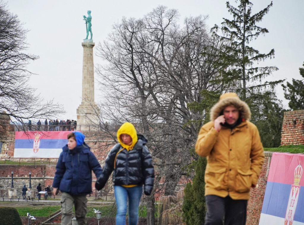 U Srbiji danas oblačno i hladno, posle podne i uveče sa susnežicom i snegom