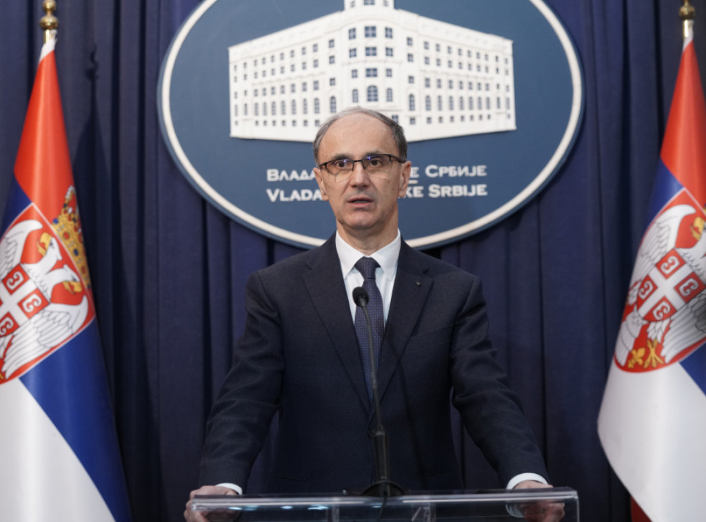 Premijer Macut čestitao građanima Srbije Dan državnosti