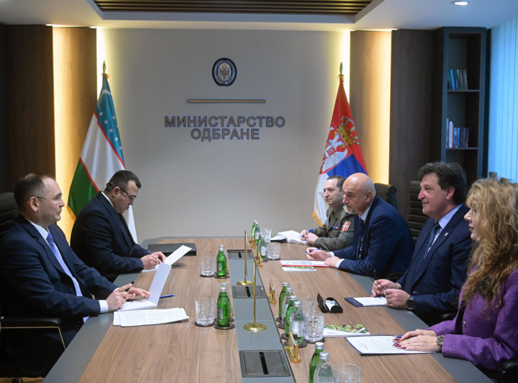 Gašić se sastao sa ambasadorom Uzbekistana: Opšti odnosi dve zemlje su dobri i prijateljski