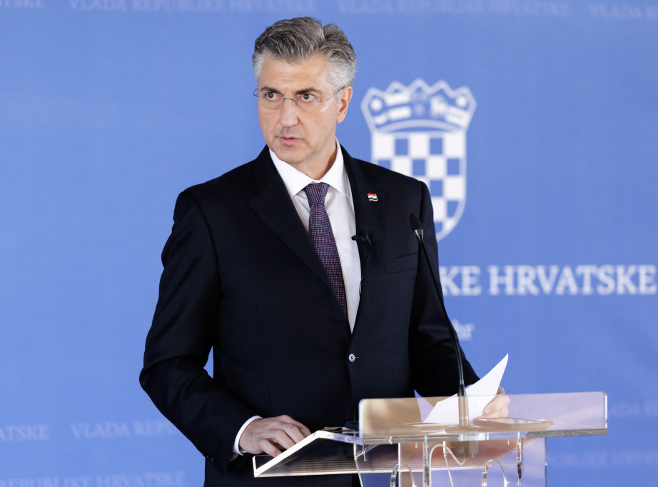 Plenković: Gužva na granici sa Crnom Gorom uglavnom zbog albanskih državljana