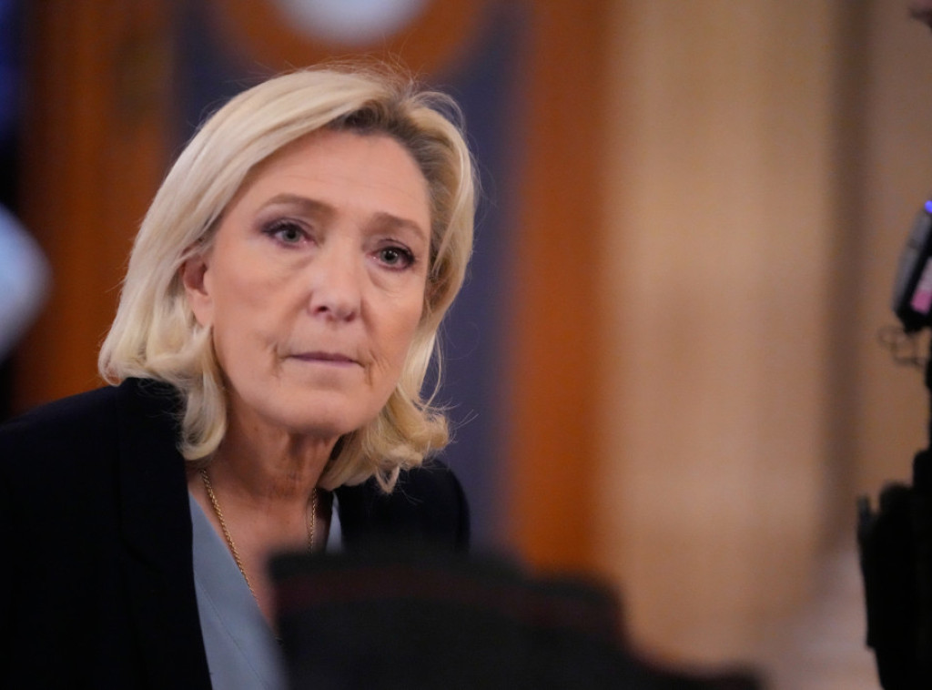 Završne reči tužilaštva protiv Marin Le Pen, stranke Nacionalno okupljanje i 10 asistenata popodne u Parizu