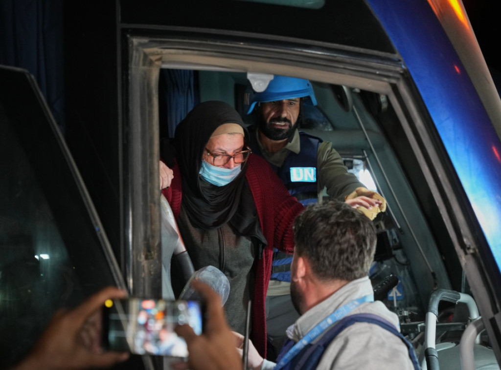 Izvor: 12 ljudi ušlo u Egipat iz Gaze prvog dana otvaranja prelaza Rafa