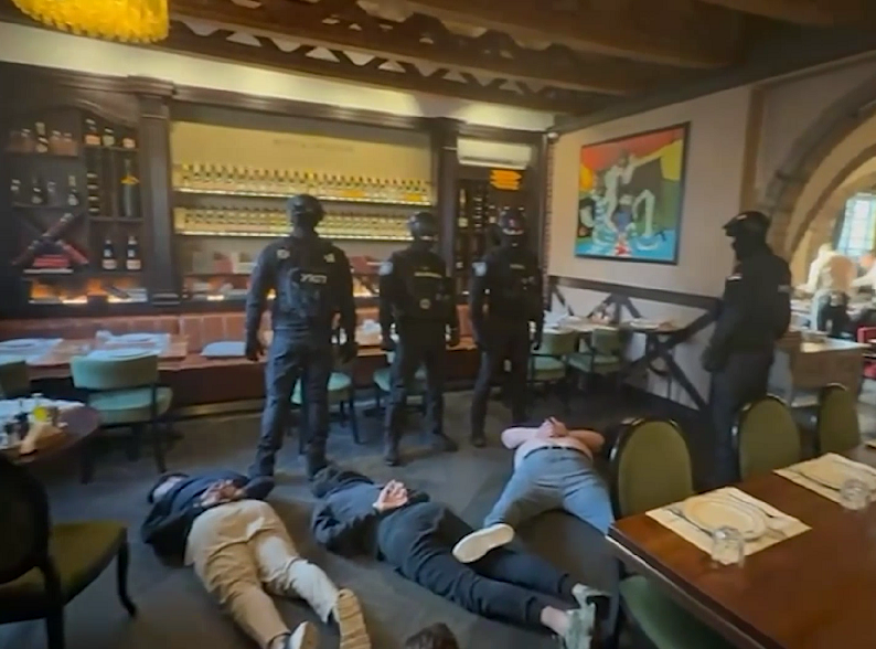 MUP: Uhapšene četiri osobe koje su izvršile krivična dela iznuda i privedena četiri maloletnika