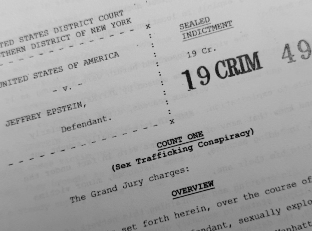 Ministarstvo uklonilo hiljade dokumenata iz Epstinovih dosijea zbog zaštite žrtava