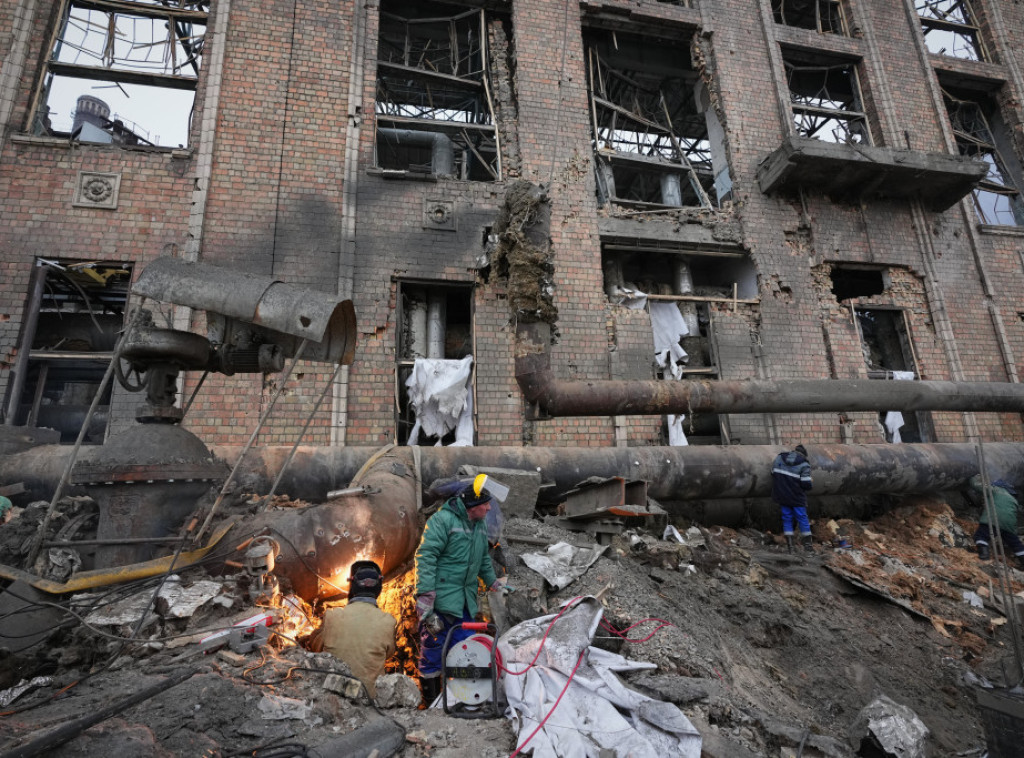 U ruskom granatiranju Hersonske oblasti poginule tri osobe, četiri povređene