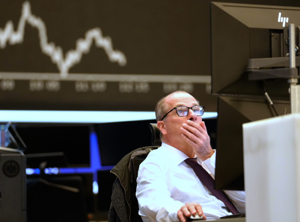Evropski indeksi u padu, čekaju se odluke Banke Engleske i ECB o kamatnim stopama