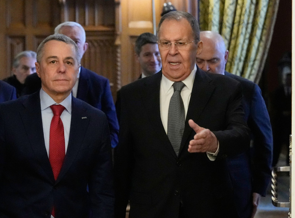Lavrov: OEBS se suočava sa stvarnom pretnjom samouništenja