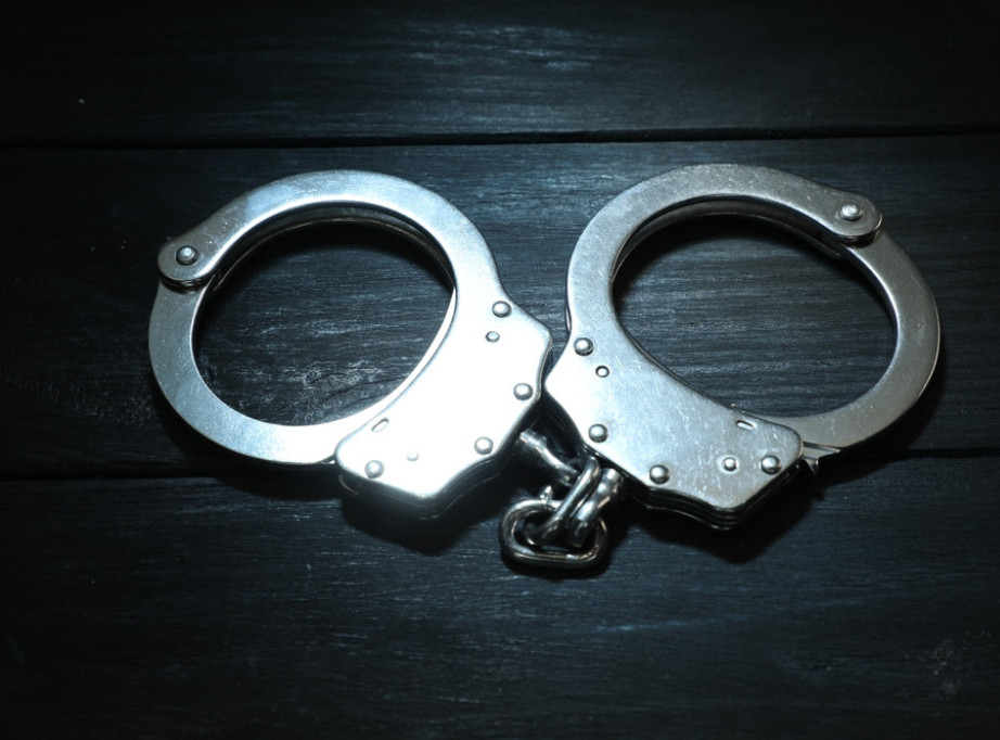 U Pragu uhapšen muškarac koji je priznao napad na ruski kulturni centar