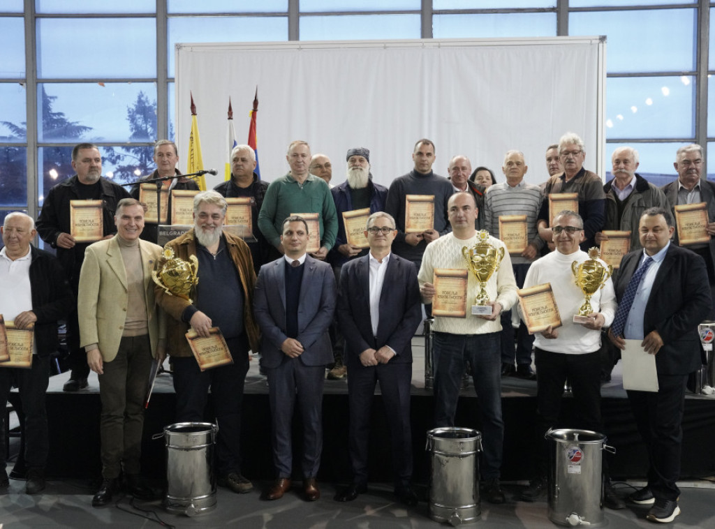 Ministar Glamočić otvorio 17. Državni pčelarski sajam u Beogradu