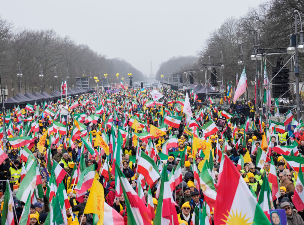 Berlin: Hiljade ljudi na protestu podrške pobunjenim građanima Irana