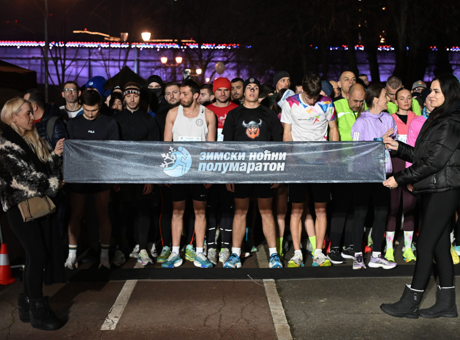 Aleksandar Hutorskoj i Milica Velanac pobednici Zimskog noćnog polumaratona