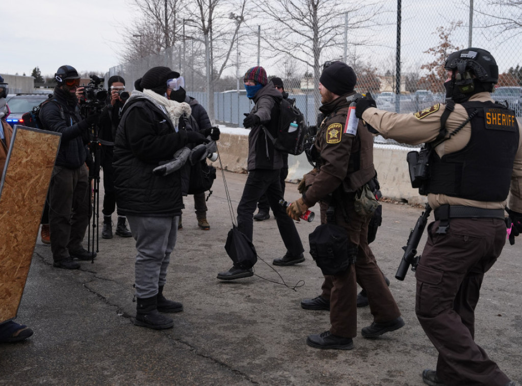 Više desetina osoba uhapšeno na protestima u Mineapolisu