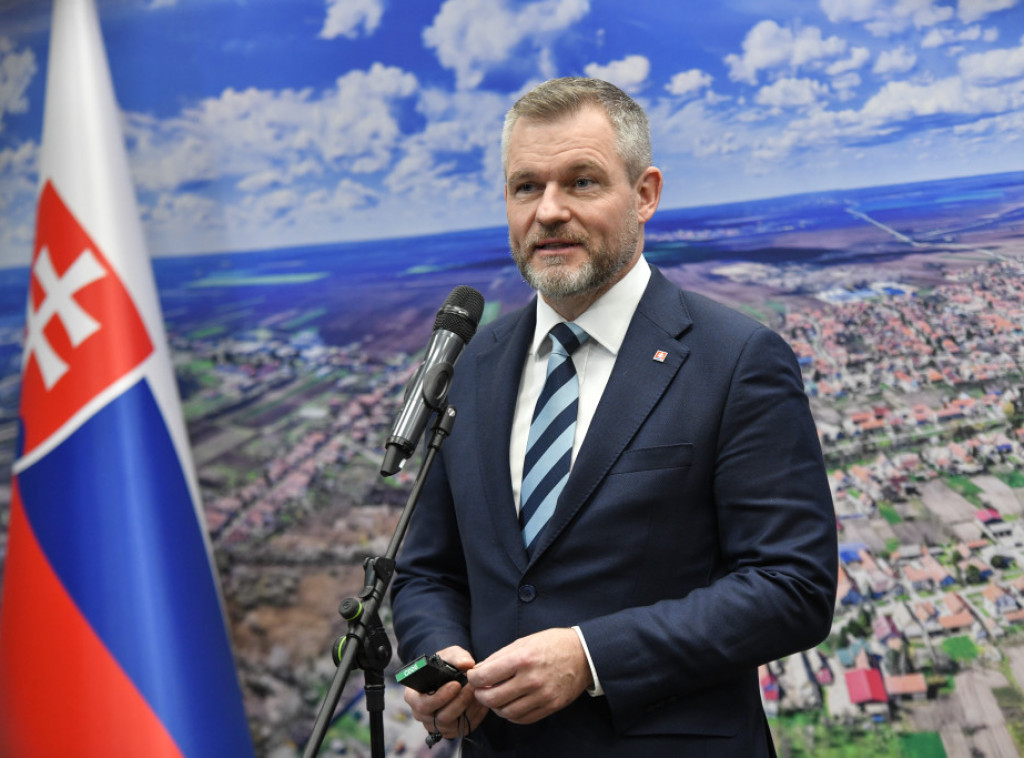 Pelegirni: Prebacivanje slovačkih borbenih aviona MiG-29 Ukrajini bila je greška