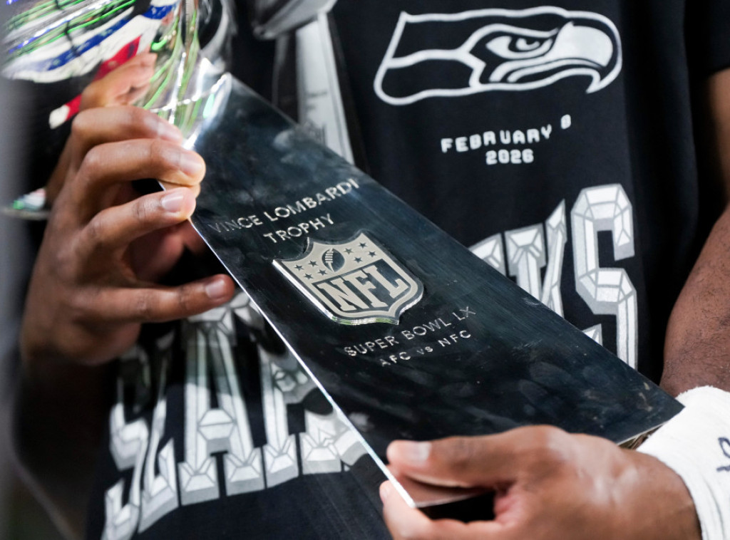 Sijetl u finalu 60. Superboula ubedljiv protiv Nju Inglanda za drugu titulu