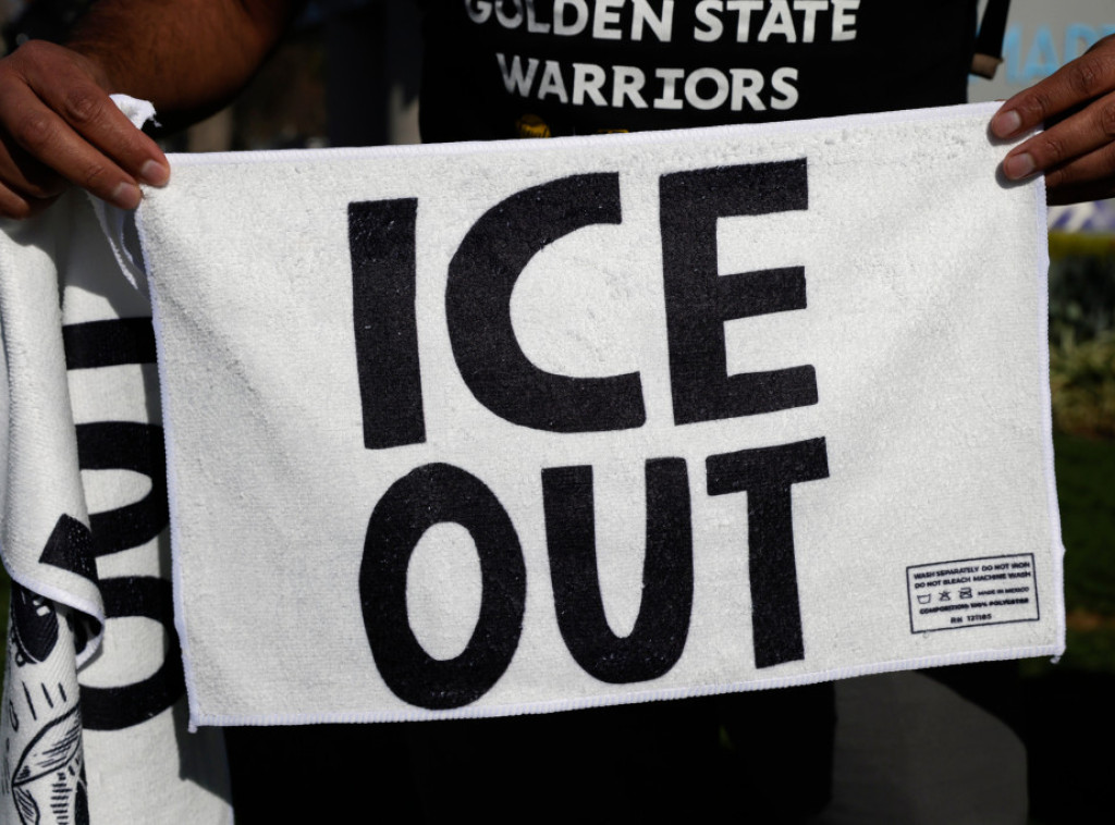 CBS: Manje od 14 odsto uhapšenih u akcijama ICE ima krivične optužbe