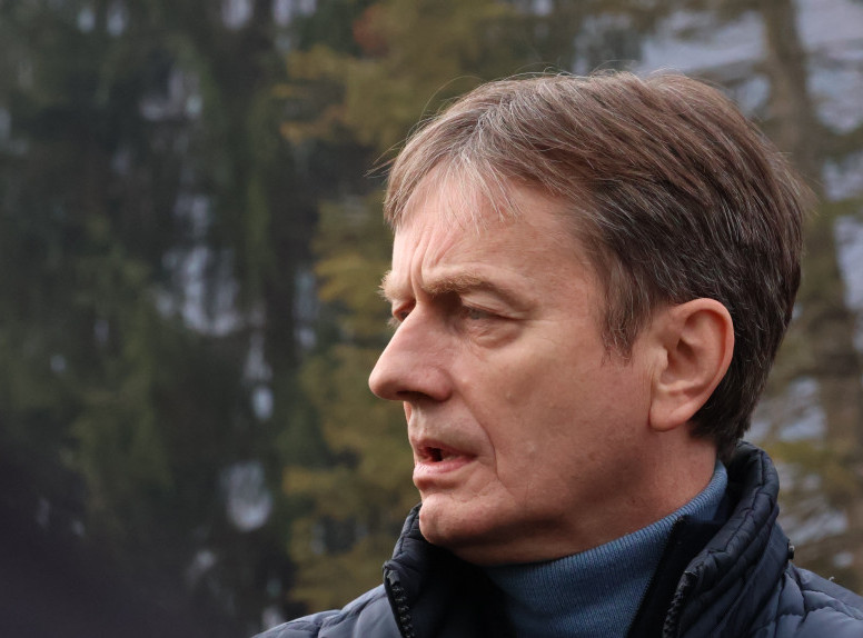 Ministar Glišić obišao selo Beserovine kod Bajine Bašte, razgovarao sa meštanima