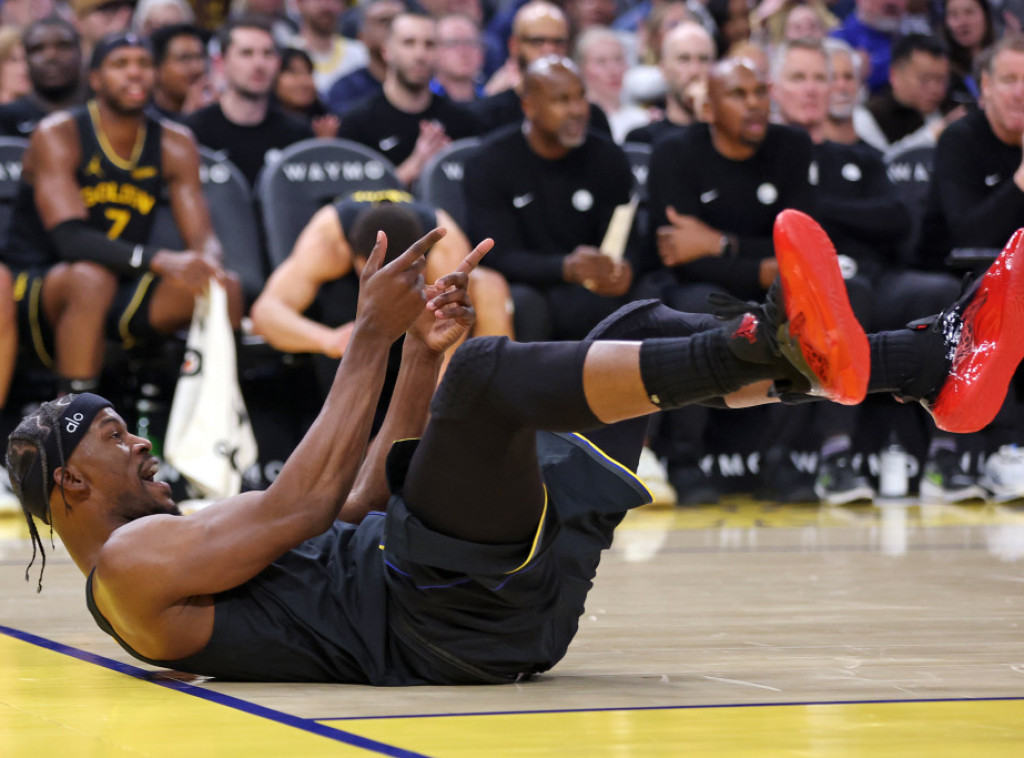 Košarkaš Golden Stejta Džimi Batler uspešno operisan