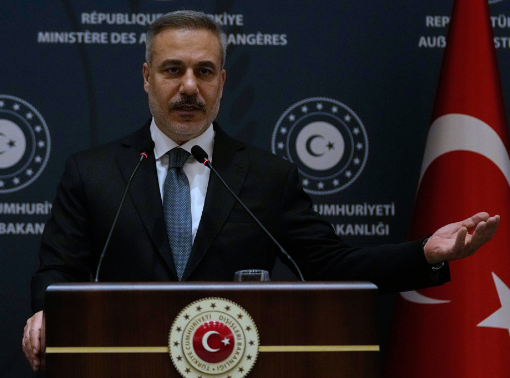 Fidan: Ne postoji neposredna ratna pretnja Iranu, pregovori su i dalje mogući