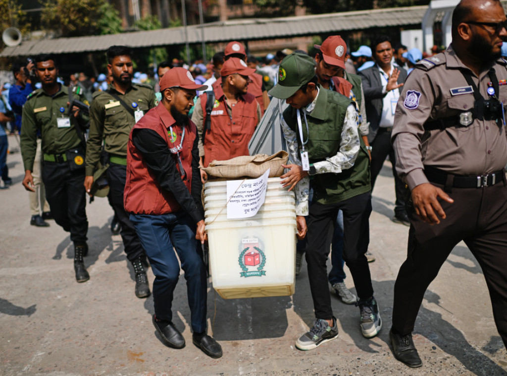 Sutra parlamentarni izbori u Bangladešu, prvi nakon ustanka