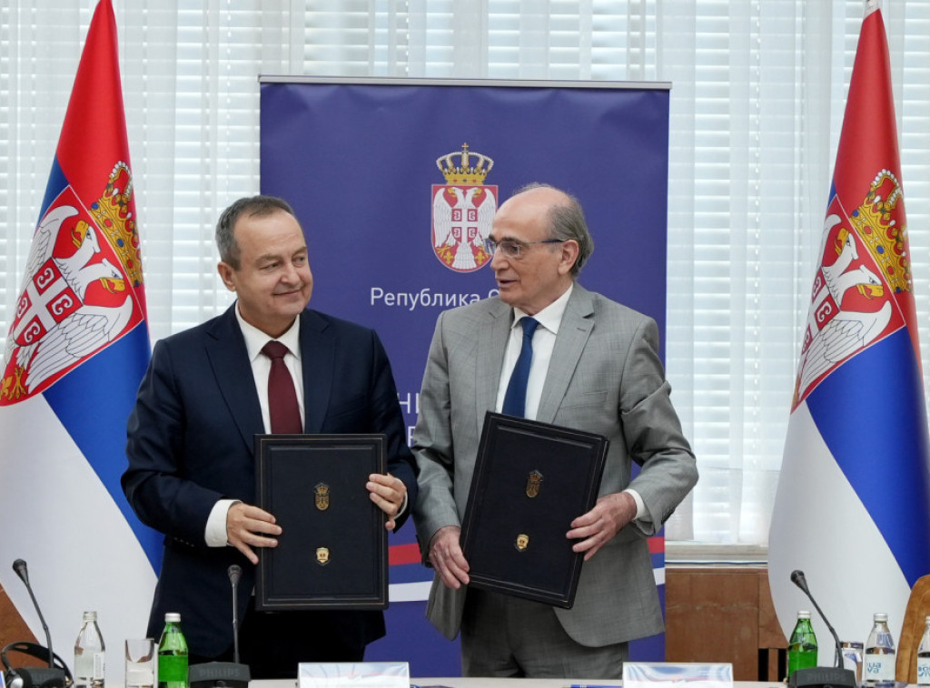 Ivica Dačić i Milan Krkobabić potpisali Protokol o saradnji za podršku vatrogascima u selima