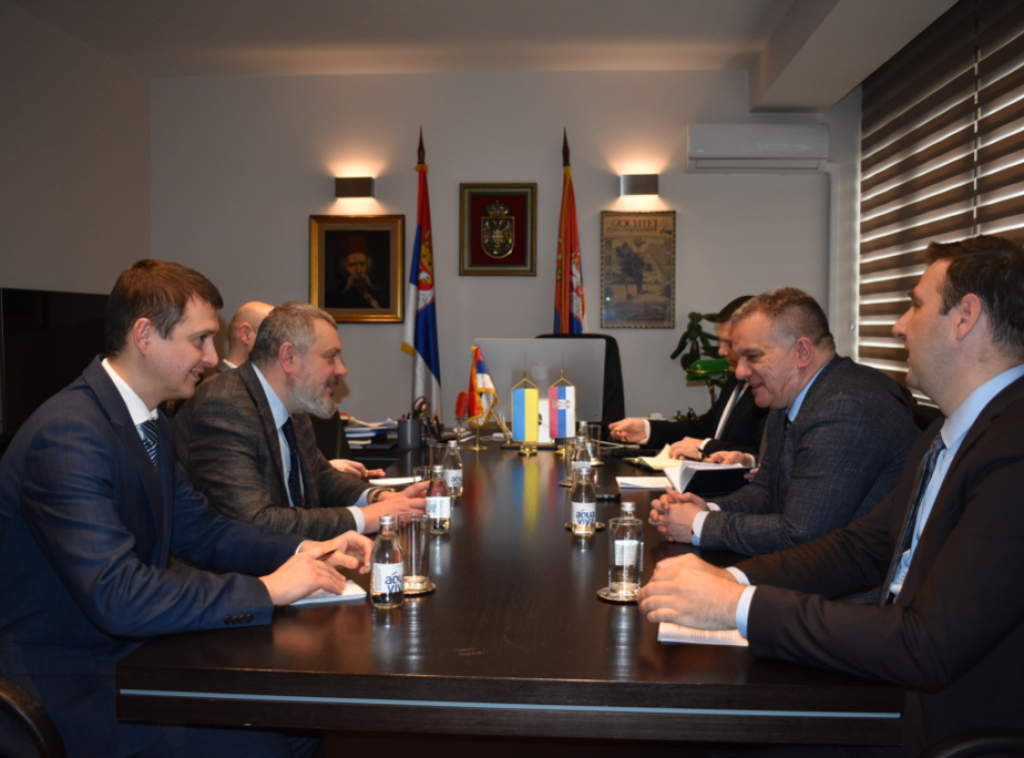 Dejan Vuk Stanković razgovarao sa novim ambasadorom Ukrajine o unapređenju prosvetne saradnje