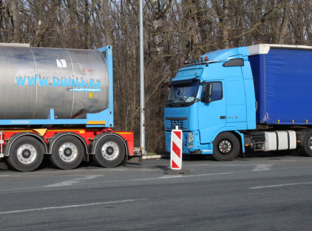 Bez zadržavanja na rampama auto-puteva i na putničkim terminalima na granicama