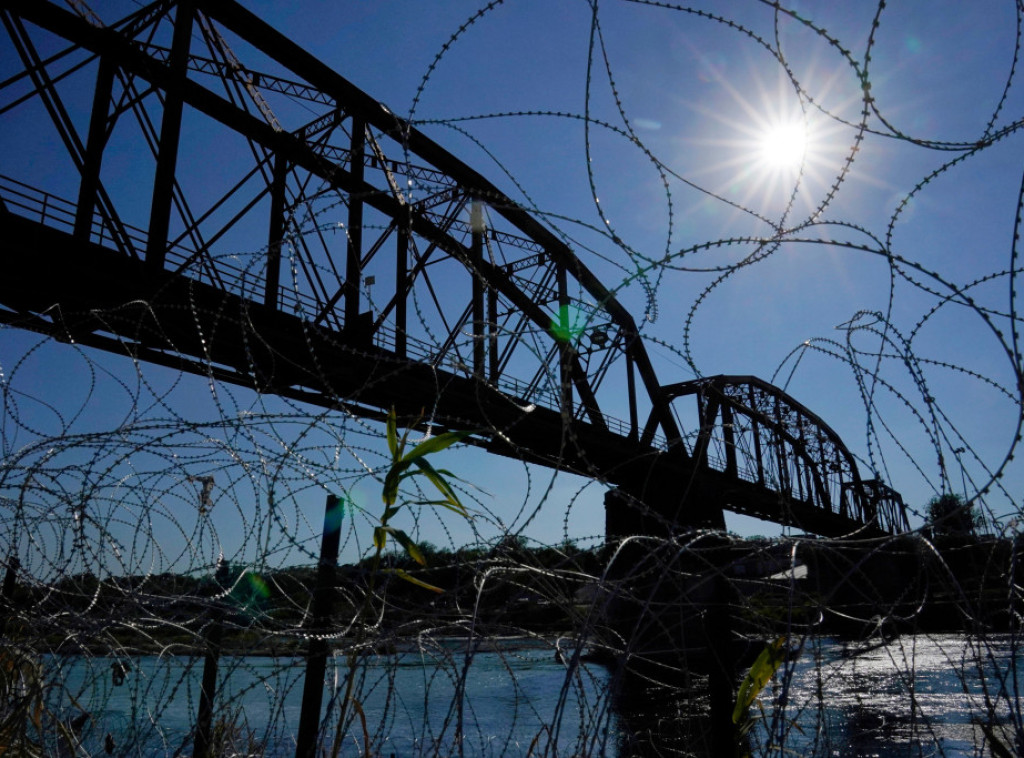 Zaplenjeno više tona kokaina kod ostrva Klarion