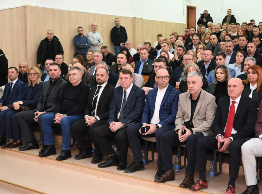 U Kosovskoj Mitrovici sastanak političkih predstavnika Srba, predstavnika srpskog zdravstva i prosvete