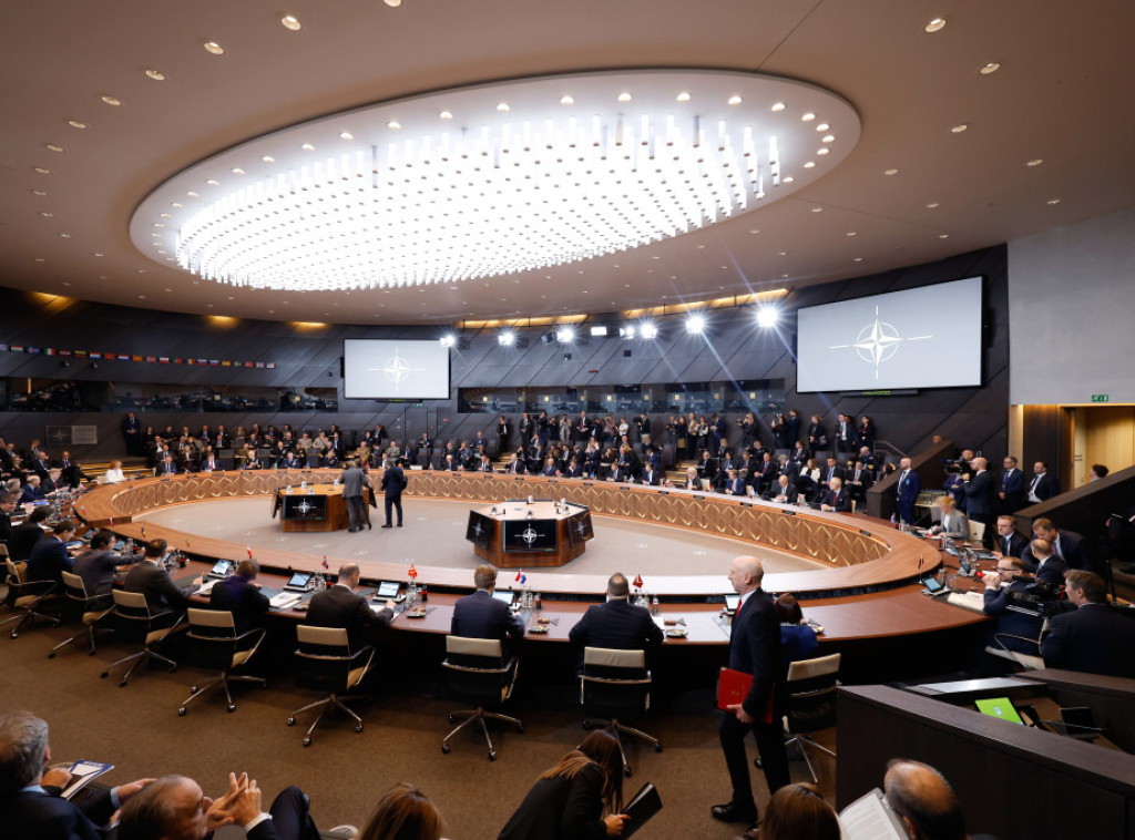 U Briselu počeo sastanak ministara odbrane NATO alijanse; Rute: NATO podržava Ukrajinu, ulaganje u odbranu ključno