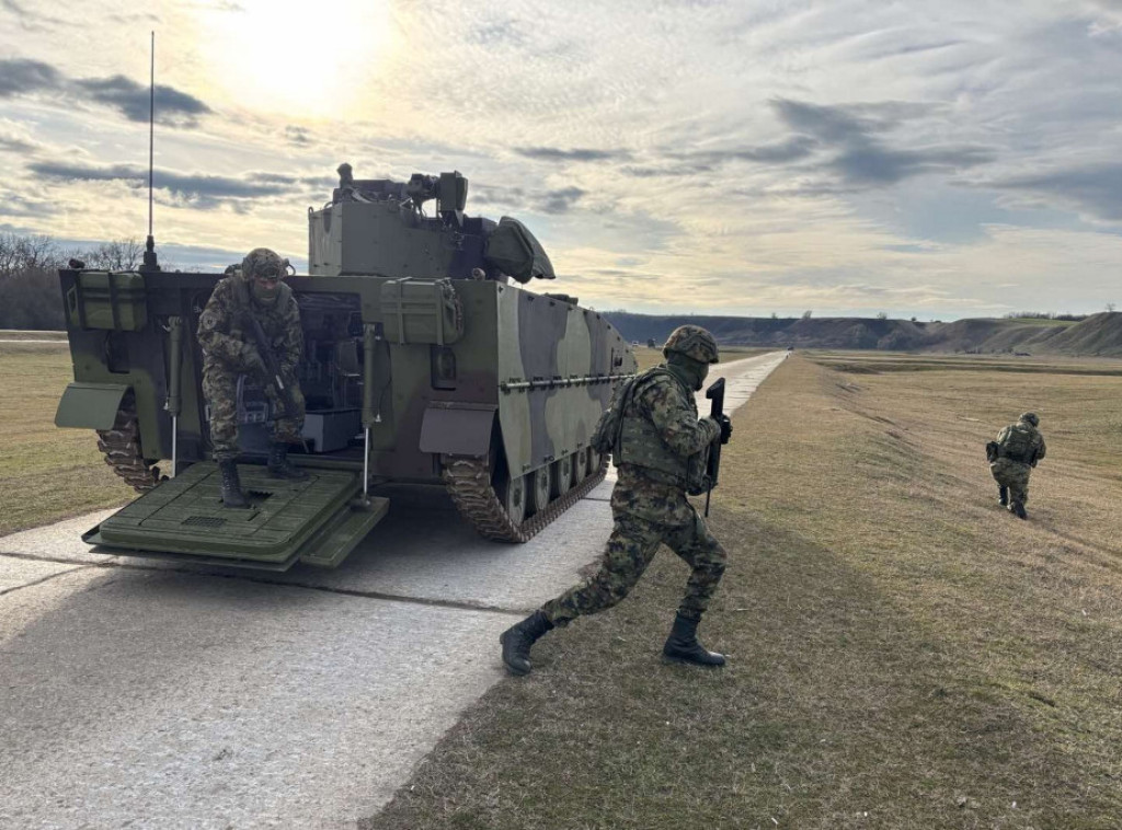 Oklopne jedinice Treće brigade kopnene vojske potvrdile visoku vatrenu obučenost