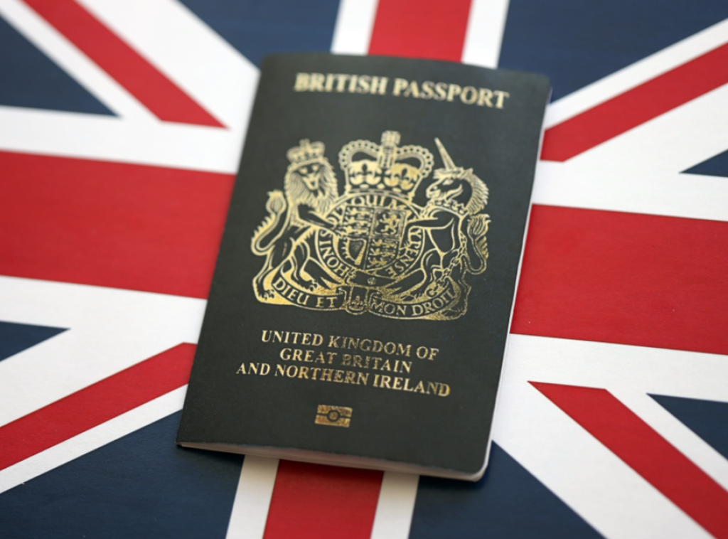 Osobe sa dvojnim državljanstvom neće moći u Veliku Britaniju od 25. februara bez britanskog pasoša